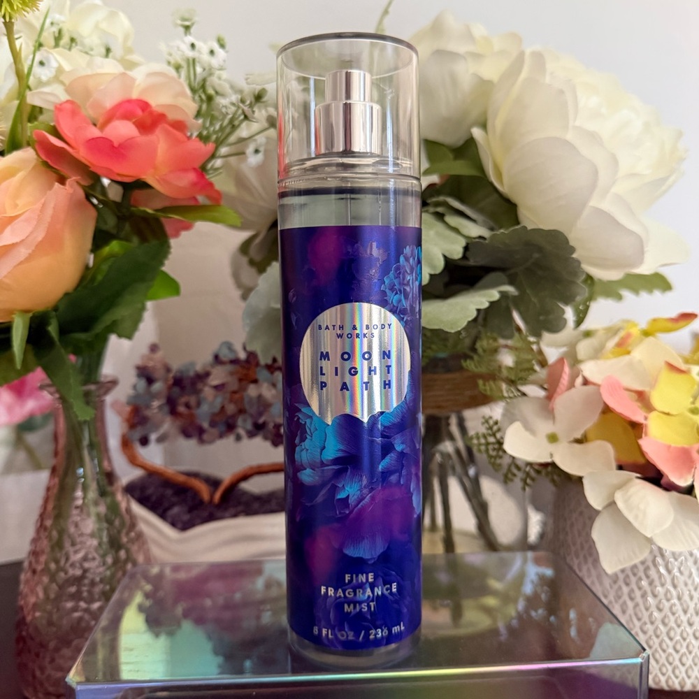 🆕🌙 BATH & BODY WORKS “MOON LIGHT PATH” FINE FRAGRANCE MIST. FULL SIZE. NEW.